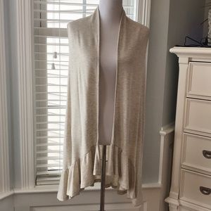 Sleeveless Ruffled Hem Vest sz S